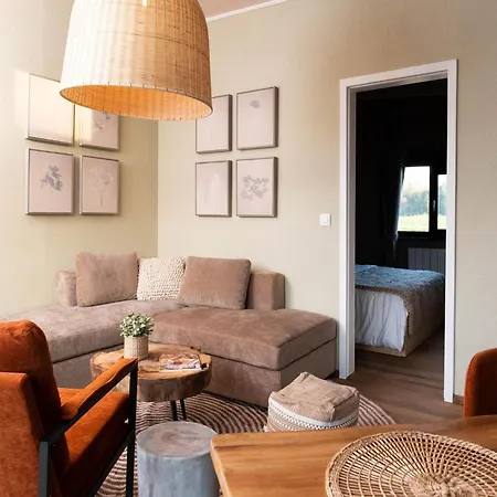 Feriehus Near Tournai In Award-winning Park