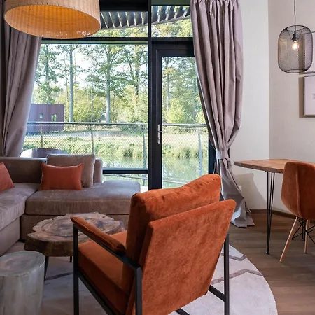 Near Tournai In Award-winning Park Feriehus