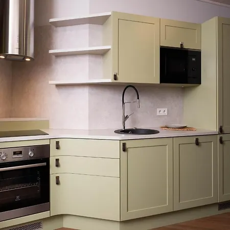 Near Tournai In Award-winning Park