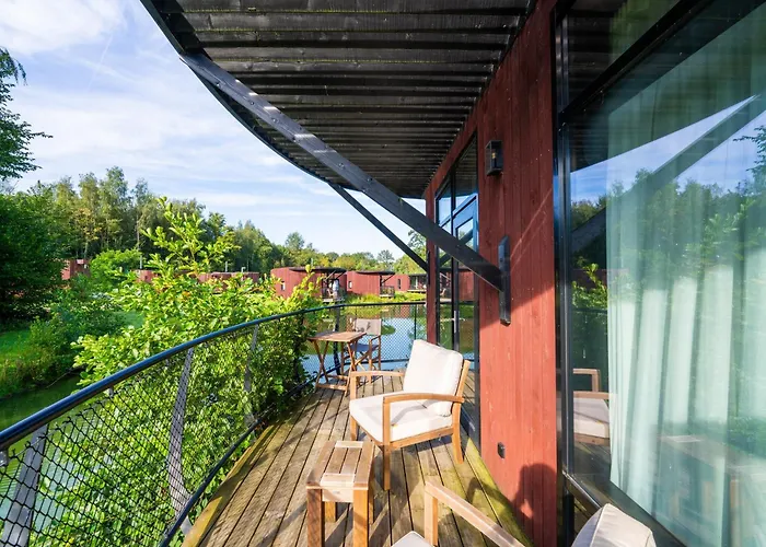 Near Tournai In Award-winning Park *