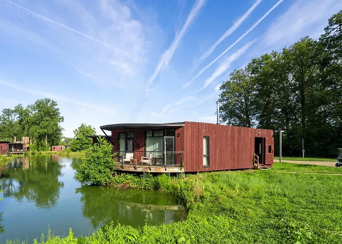 Near Tournai In Award-winning Park Ferienhaus Antoing