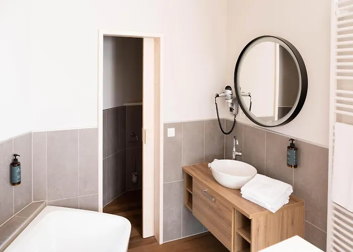 Ferienhaus Near Tournai In Award-winning Park *